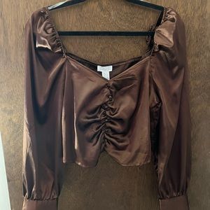 Birch & Stone Cropped Satin Top🤎✨